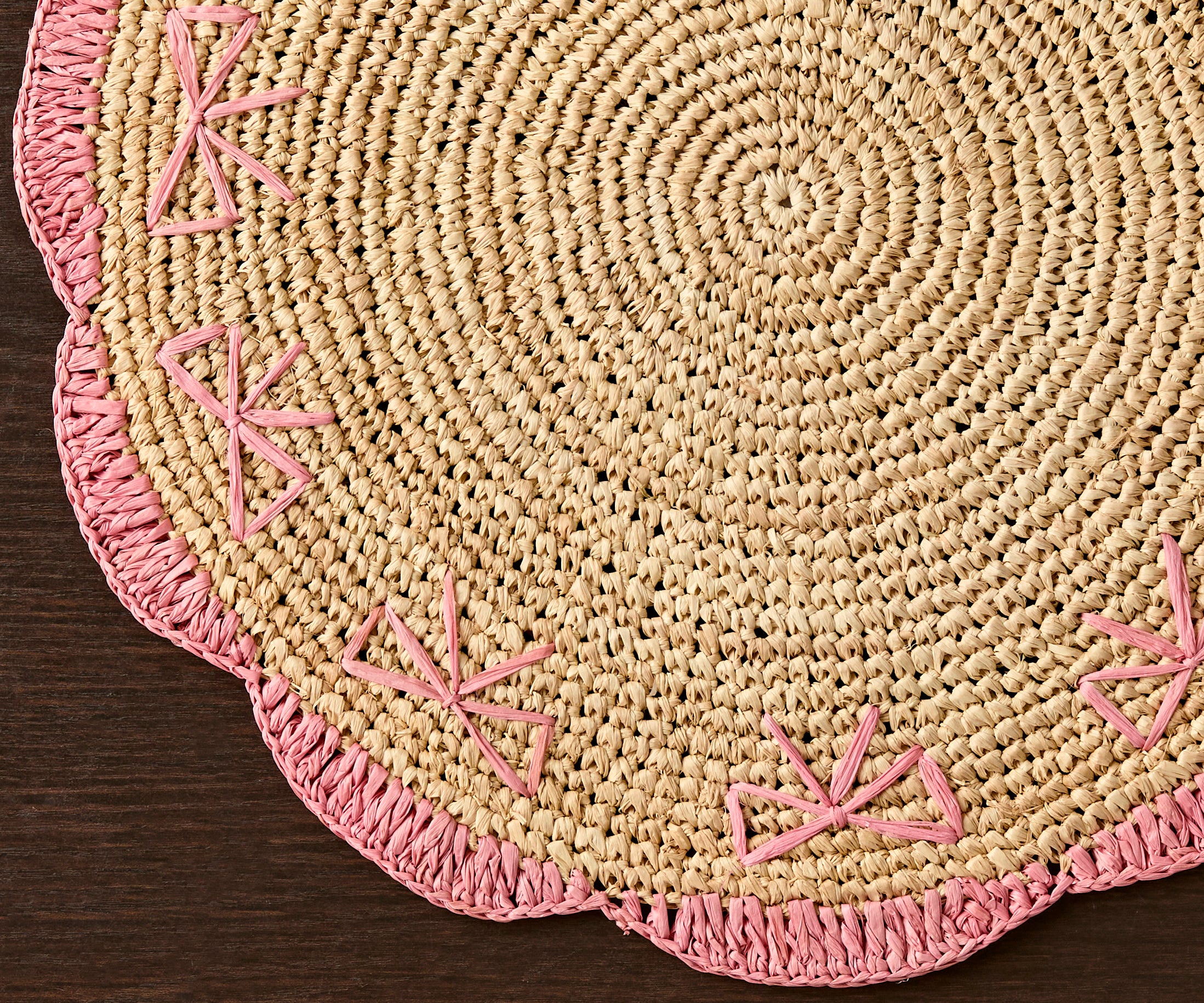 Payton James Handwoven Bow Placemats – Hand-Crocheted Raffia Palm Placemats – Unique Kitchen & Dining Table Decor – Handmade Tableware