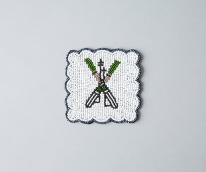 Handmade Beaded Ski Coaster with Pearls – Elegant Black, White, and Green Coaster for Tableware & Home Decor