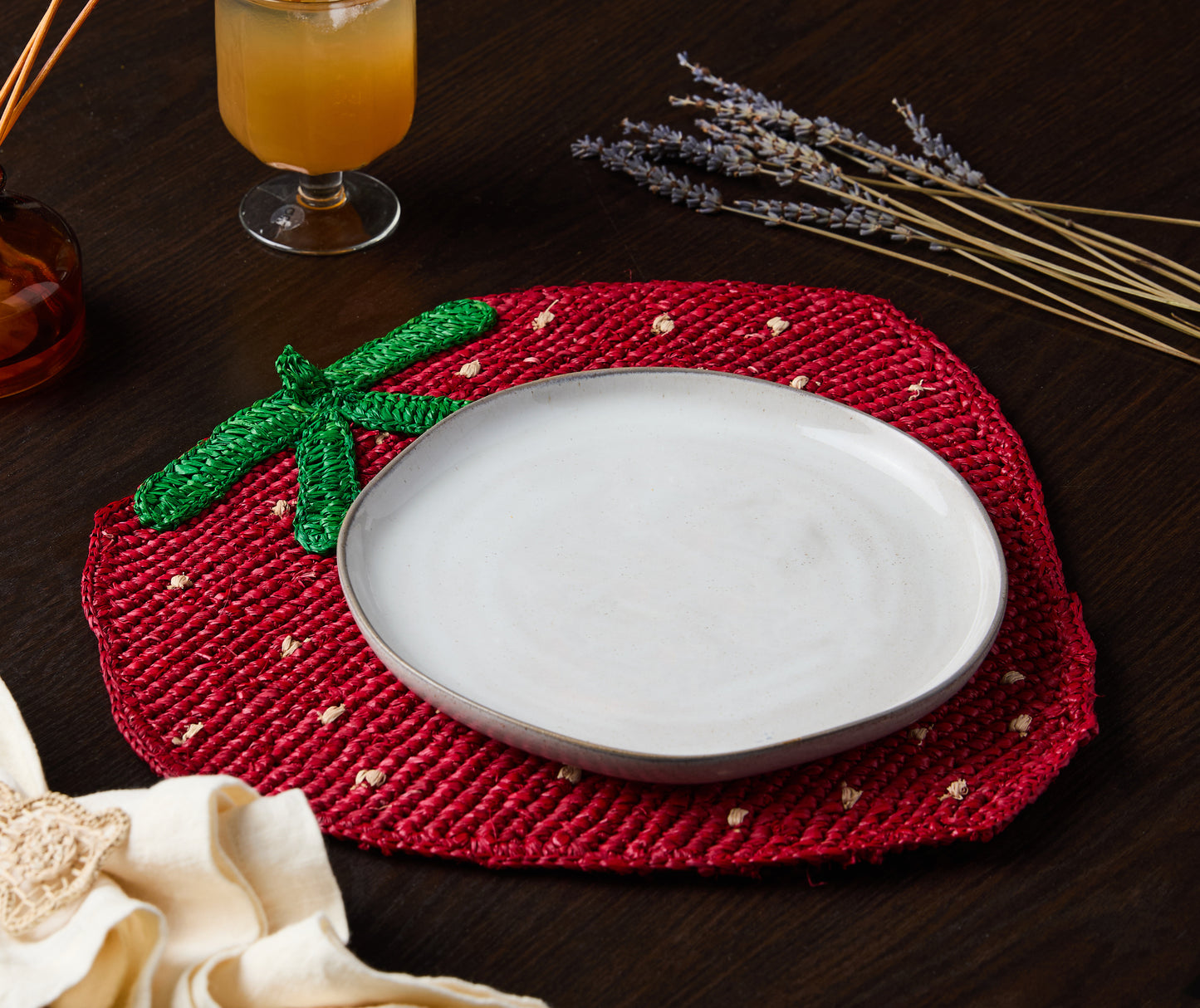 Strawberry Placemats (Set of 4) – 14” Hand-Crocheted Raffia Palm, Artisan Summer Table Decor